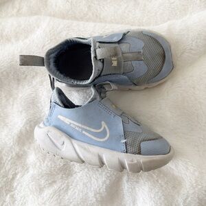 Little Girls Nike Flex Runner 2 Slip-On Running Sneakers blue/purple size 6